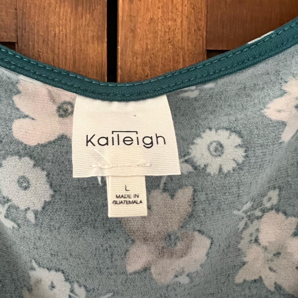 Kaileigh Teal Floral Dress - Picture 3 of 5
